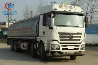 程力威CLW5310GYYLS5鋁合金運(yùn)油車