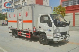 程力威CLW5043XZWJ5雜項(xiàng)危險物品廂式運(yùn)輸車